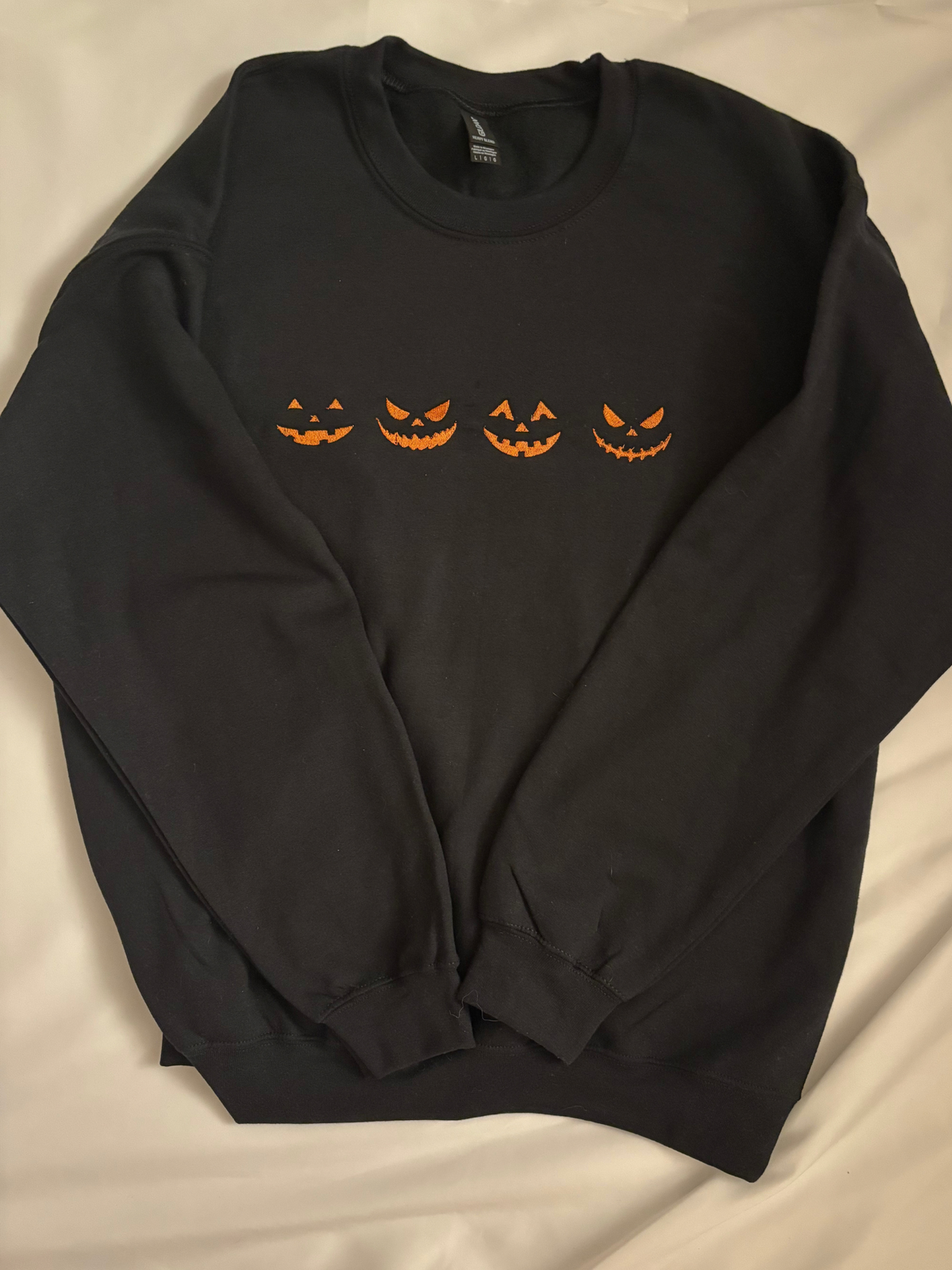 Spooky Jack-o-lanterns that glow in the dark!!