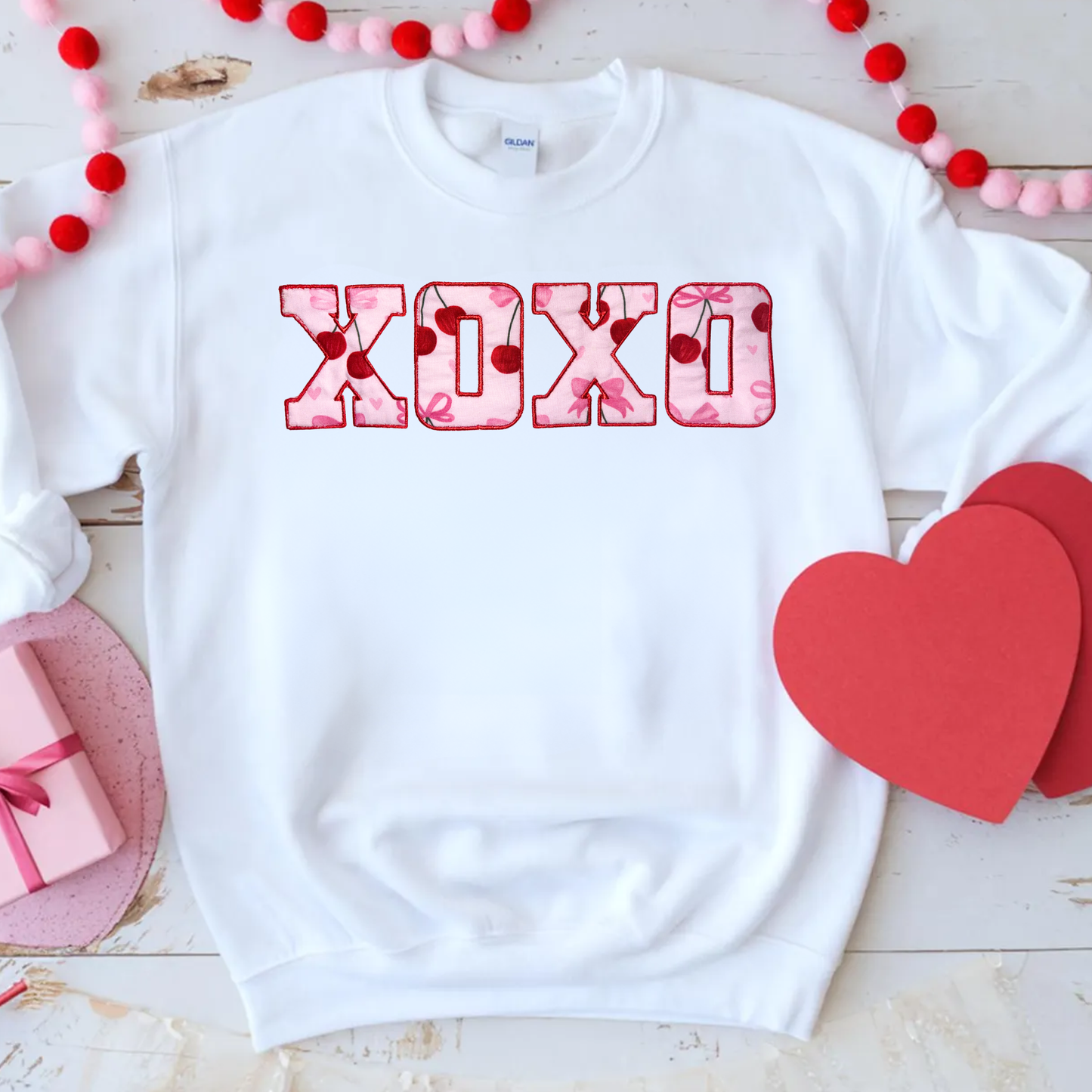 XOXO cherries & bows