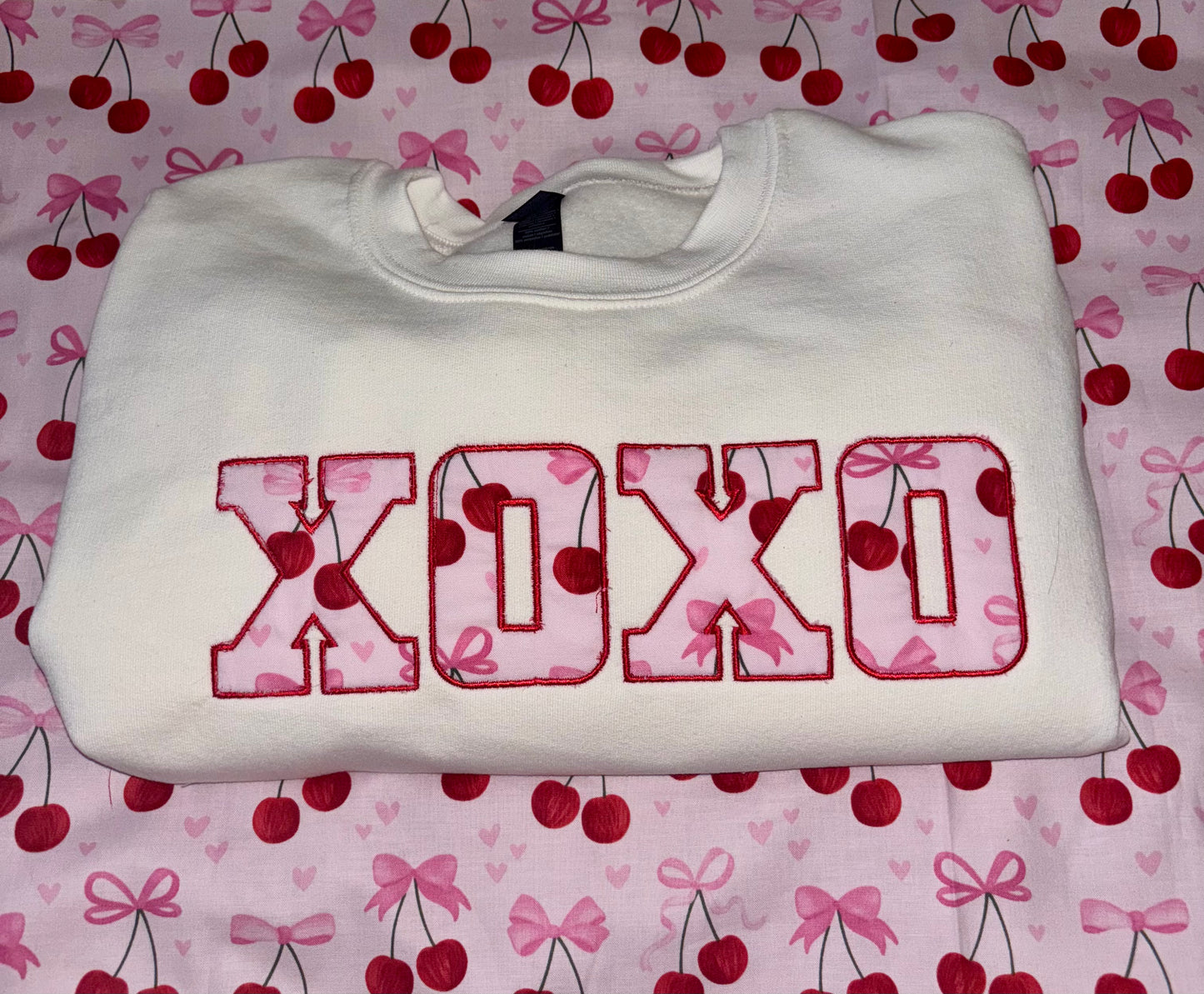 Sale item! XOXO valentines day sweatshirt